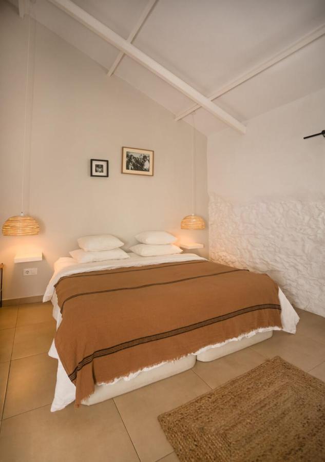 Casa De Los Cuadros Villaluenga Del Rosario Esterno foto